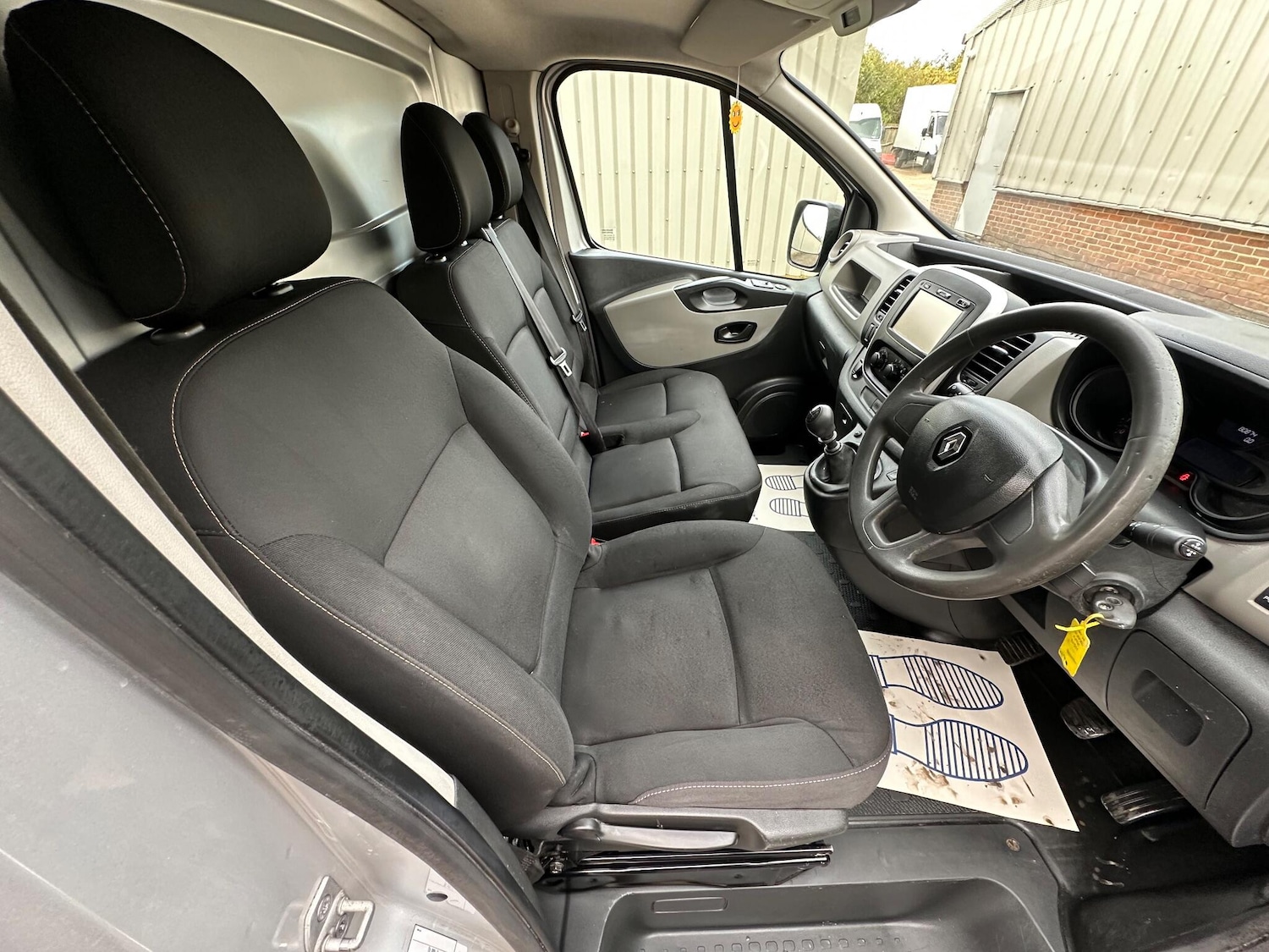 Used Renault Trafic 2017 for sale - 76336492: Photo 14