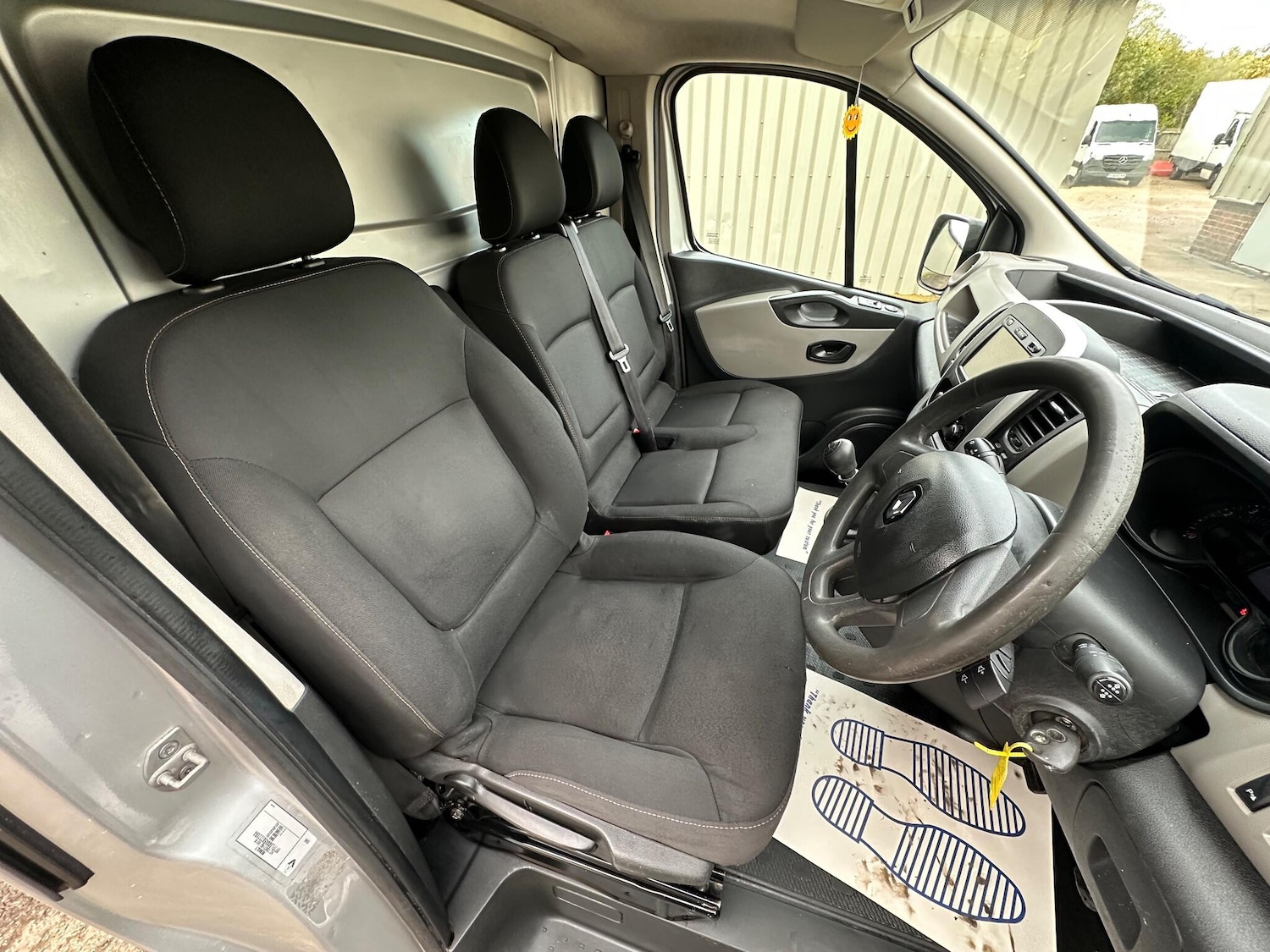 Used Renault Trafic 2017 for sale - 76336492: Photo 15