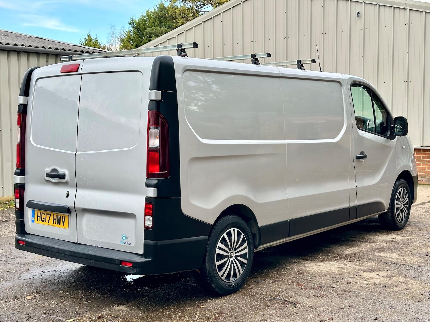 Used Renault Trafic 2017 for sale - 76336492: Photo 5