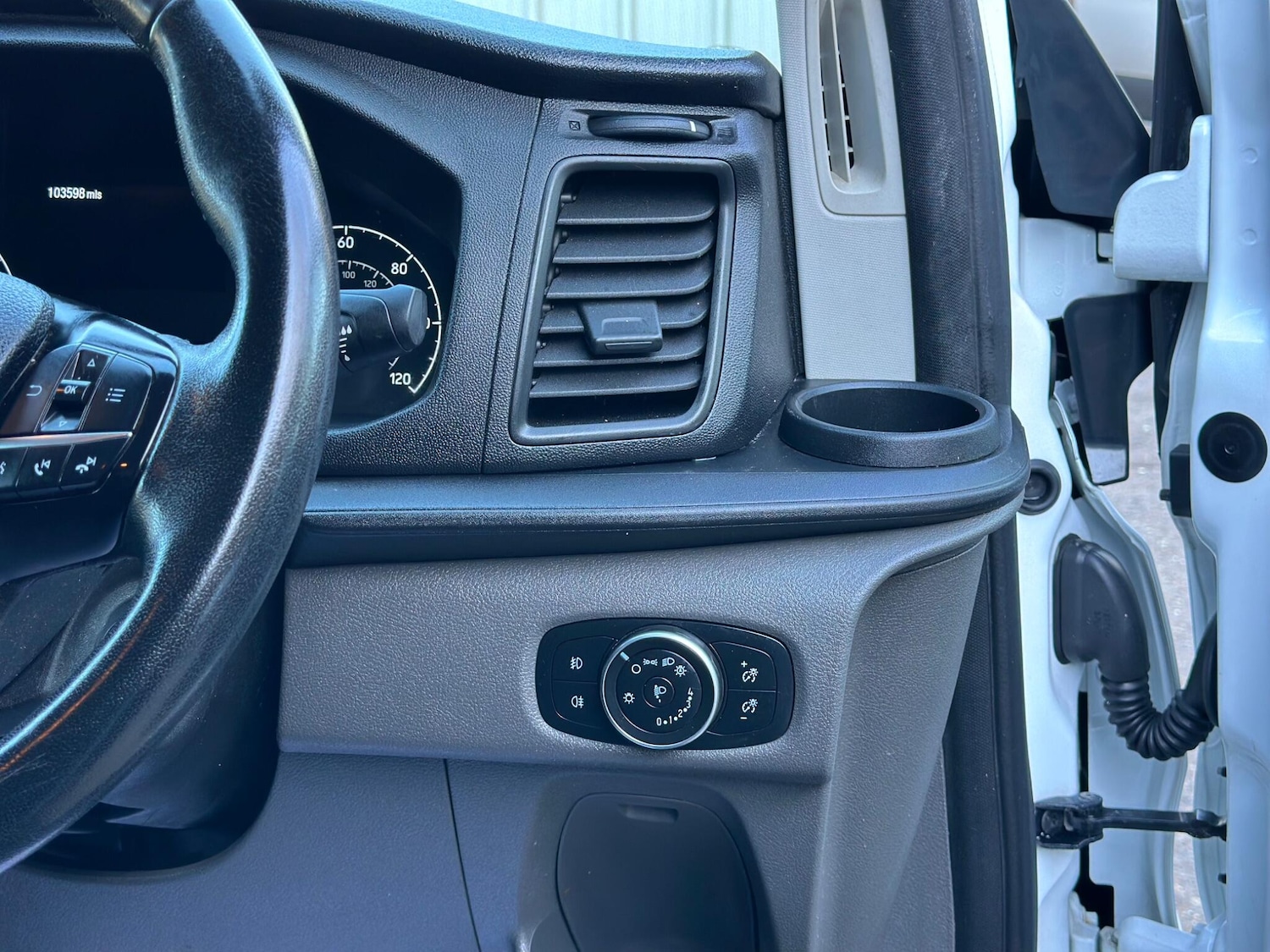 Used Ford Transit Custom 2020 for sale - 77940542: Photo 22