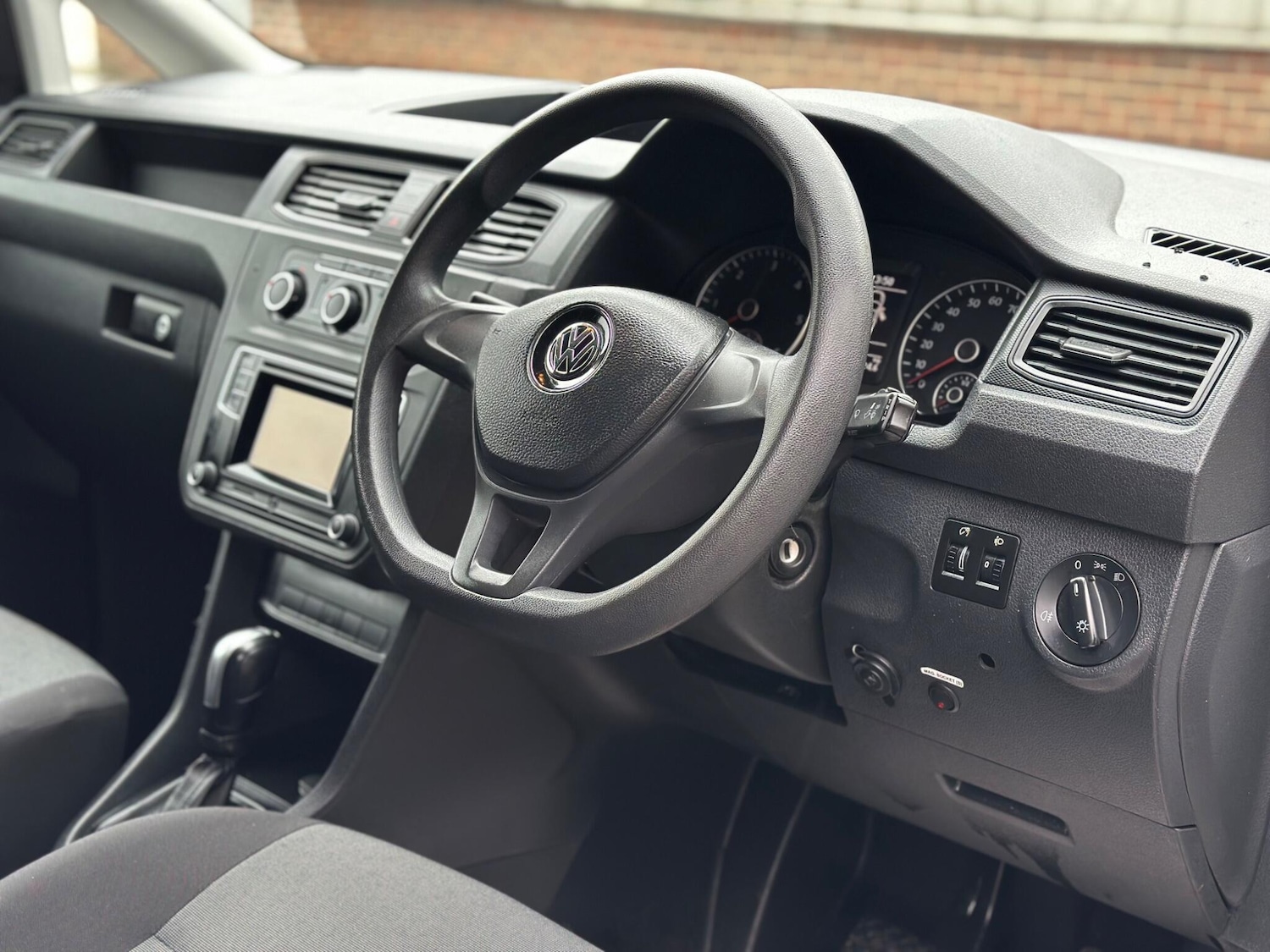 Used Volkswagen Caddy Maxi 2016 for sale - 77625967: Photo 15