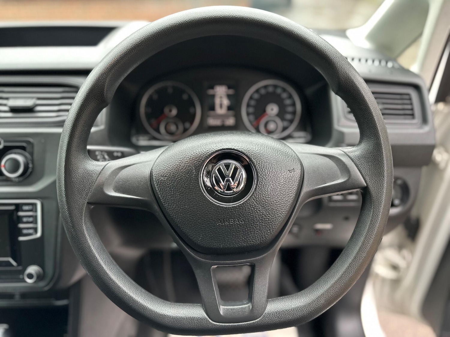 Used Volkswagen Caddy Maxi 2016 for sale - 77625967: Photo 28