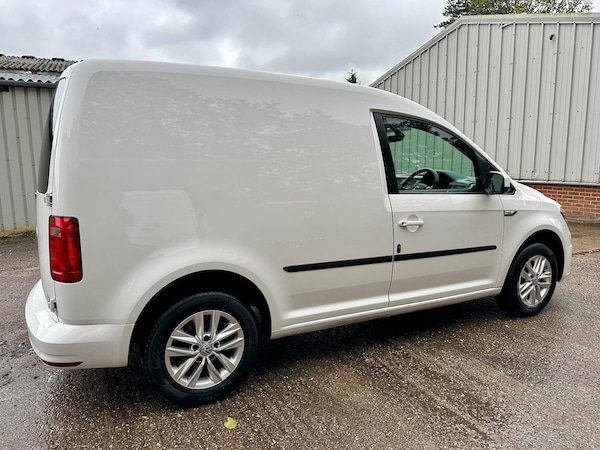 Used Volkswagen Caddy 2020 for sale - 76151125: Photo 4