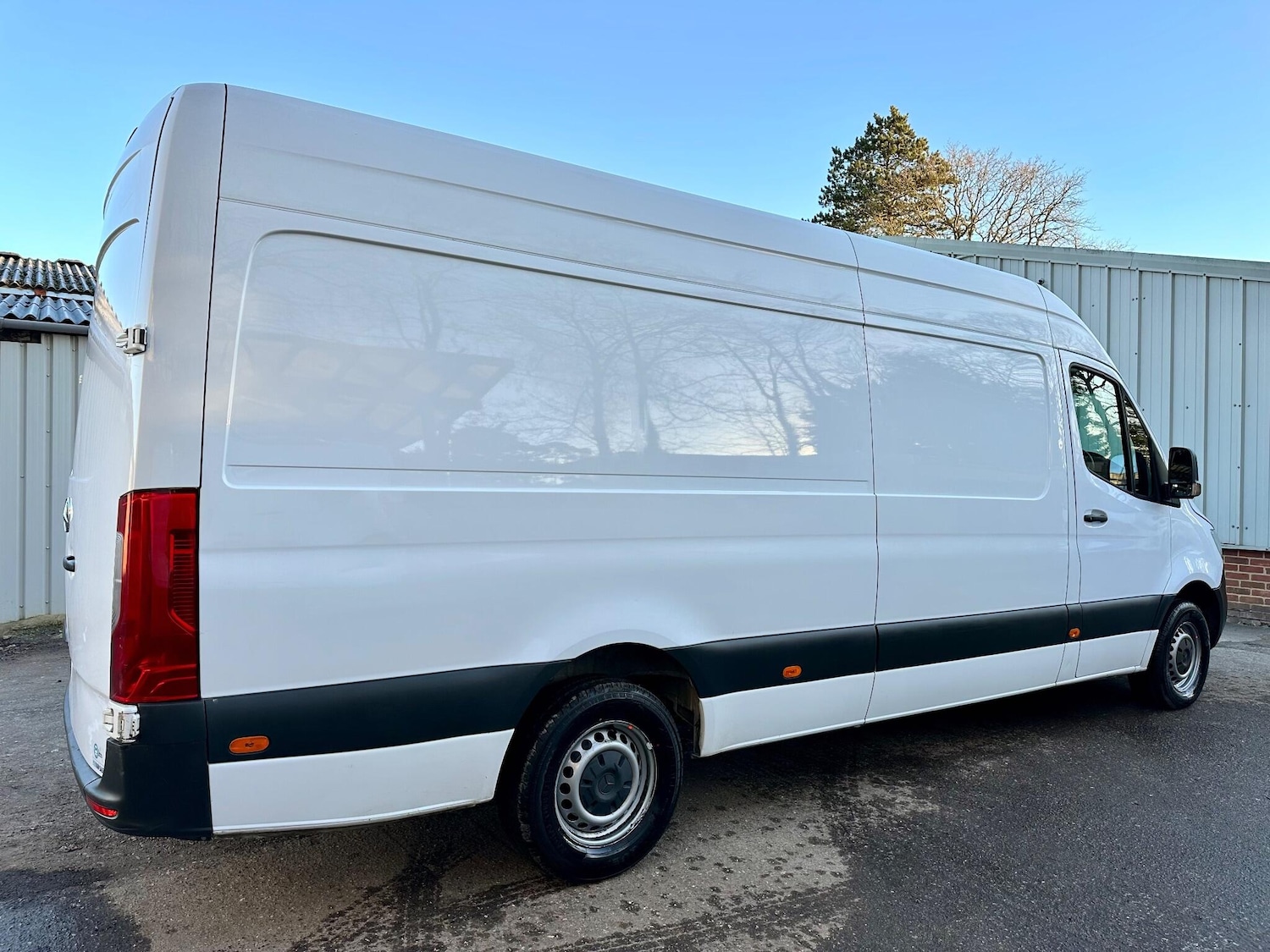 Used Mercedes-Benz Sprinter 2023 for sale - 77053944: Photo 4