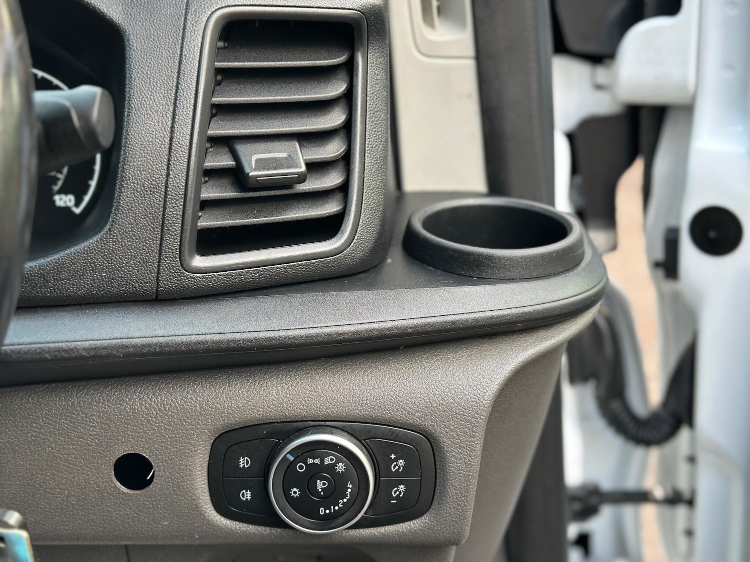 Used Ford Transit Custom 2020 for sale - 76457799: Photo 15