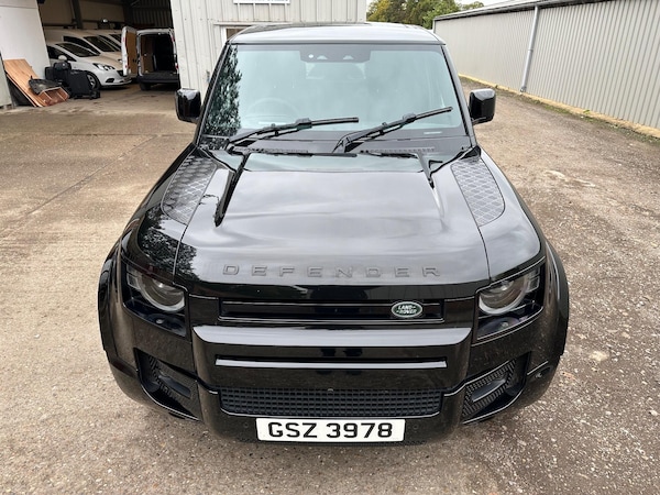 Used Land Rover Defender 110 2022 for sale - 76251057: Photo 14