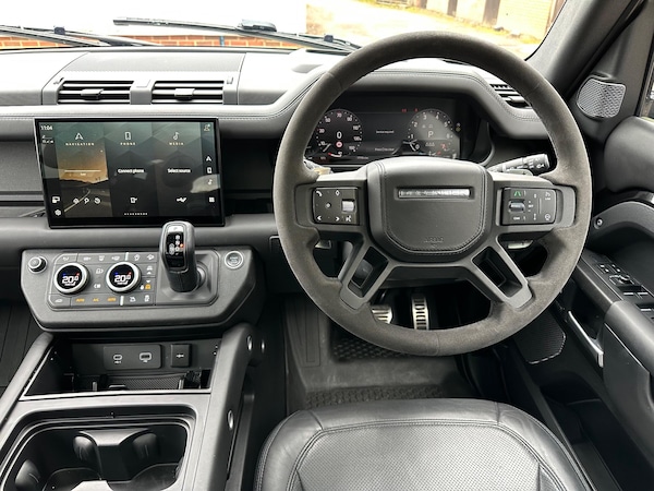 Used Land Rover Defender 110 2022 for sale - 76251057: Photo 20