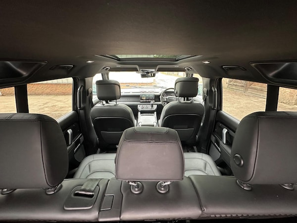 Used Land Rover Defender 110 2022 for sale - 76251057: Photo 22