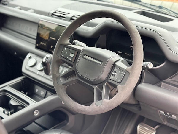 Used Land Rover Defender 110 2022 for sale - 76251057: Photo 48