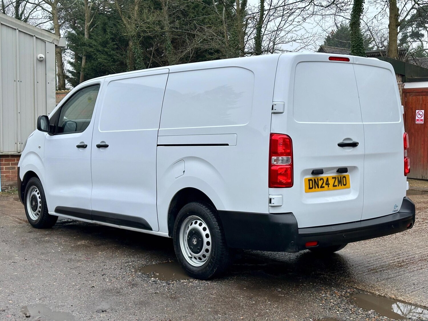 Used Vauxhall Vivaro 2024 for sale - 77440342: Photo 11