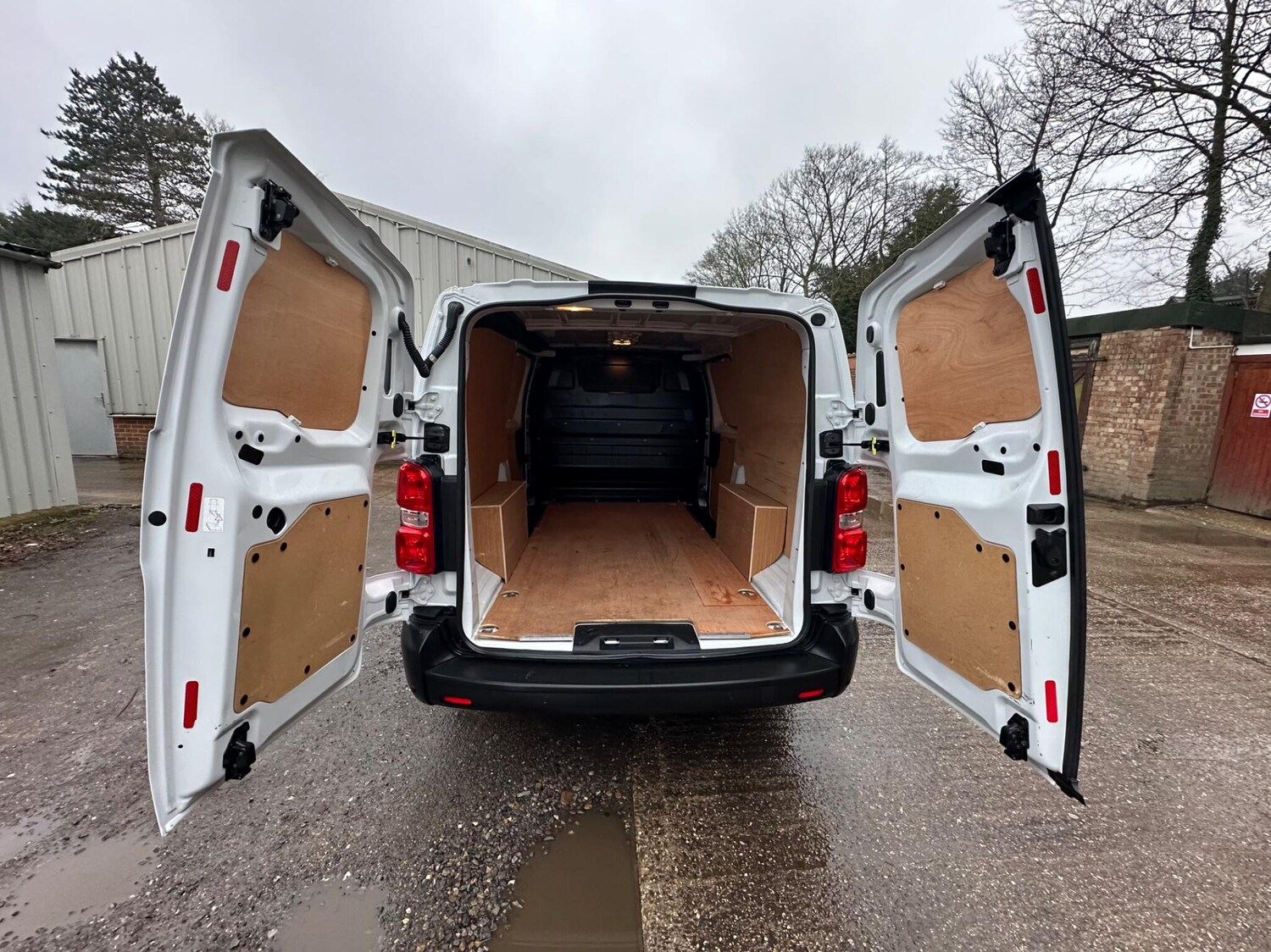 Used Vauxhall Vivaro 2024 for sale - 77440342: Photo 29