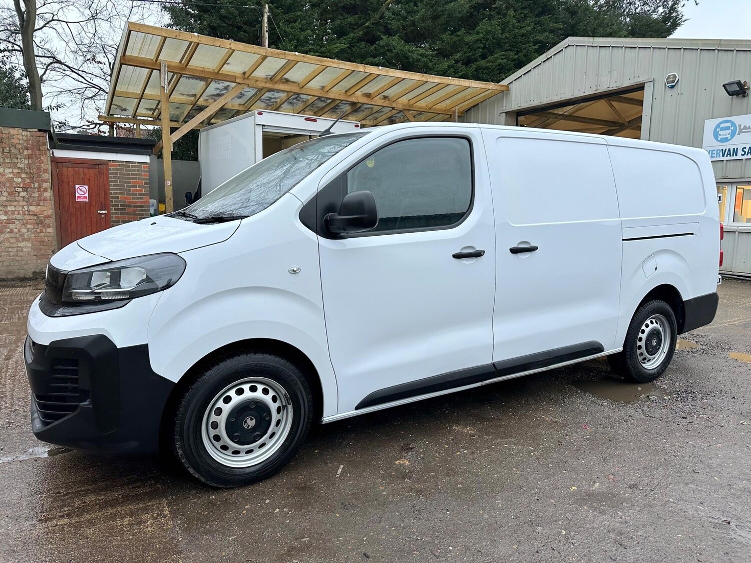 Used Vauxhall Vivaro 2024 for sale - 77440342: Photo 9