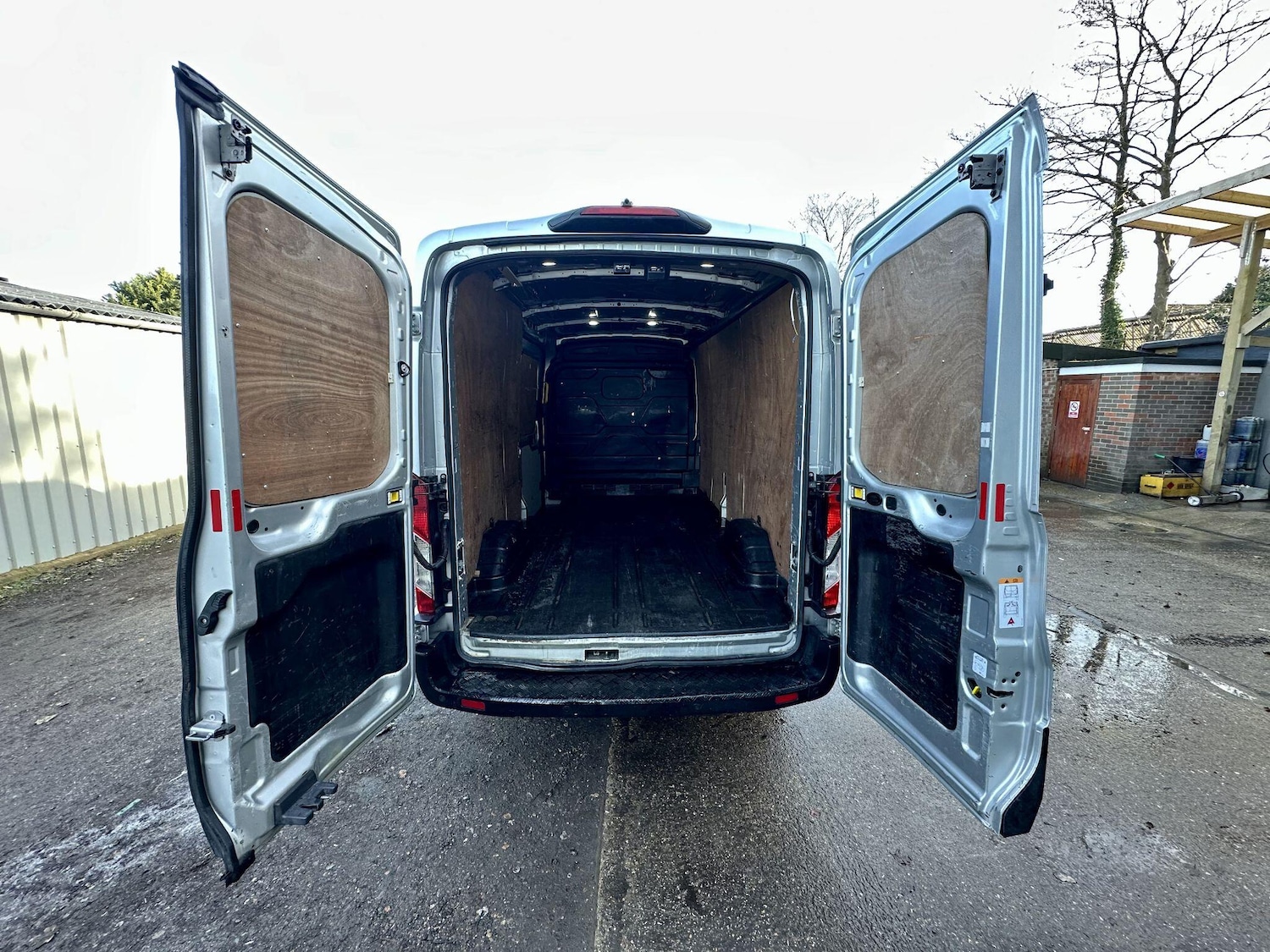 Used Ford Transit 2020 for sale - 77130935: Photo 14