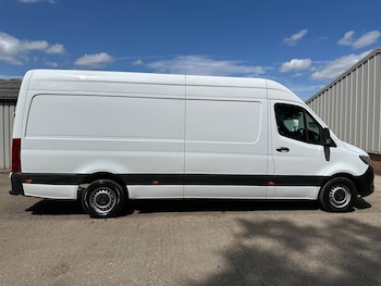 Used Mercedes-Benz Sprinter 2020 for sale - 79093124: Photo