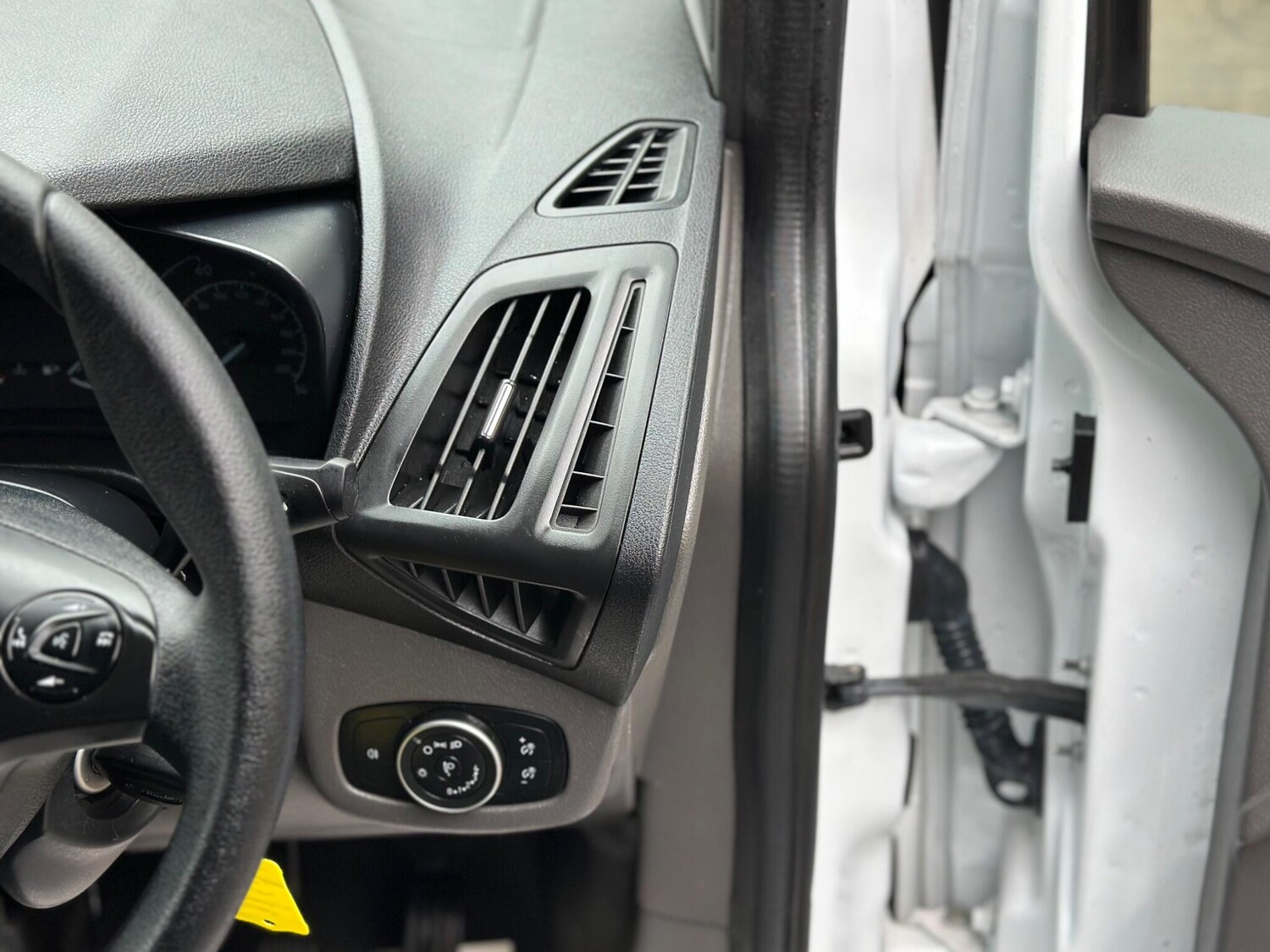 Used Ford Transit Connect 2021 for sale - 77468229: Photo 32