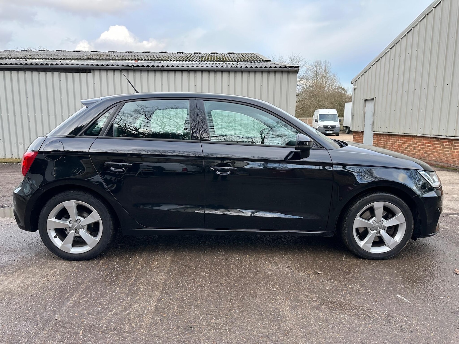Used Audi A1 for sale - 77314941: Photo 16