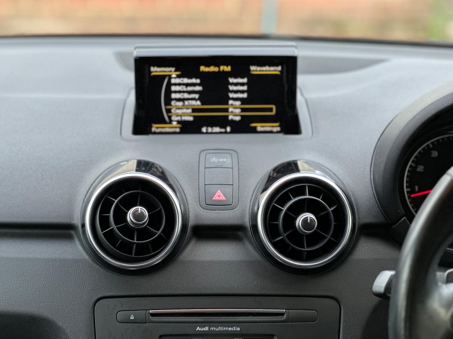 Used Audi A1 for sale - 77314941: Photo 33