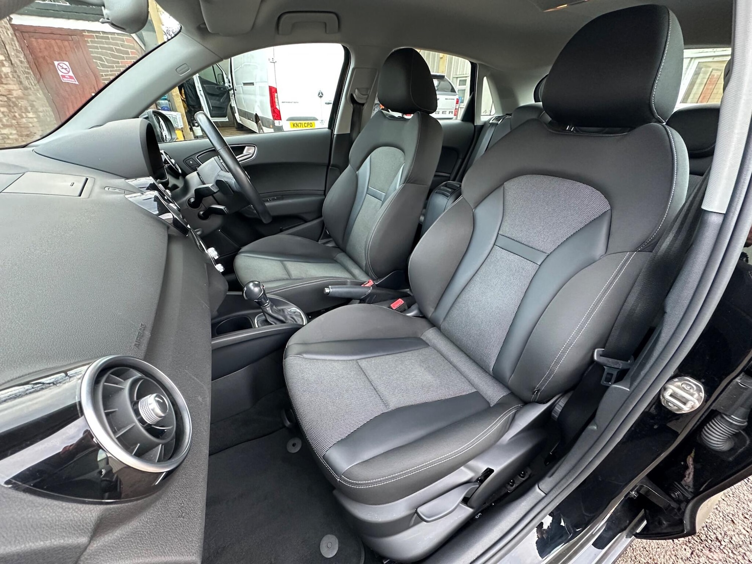 Used Audi A1 for sale - 77314941: Photo 40