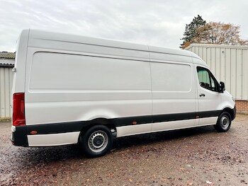 Used Mercedes-Benz Sprinter 2022 for sale - 76551131: Photo