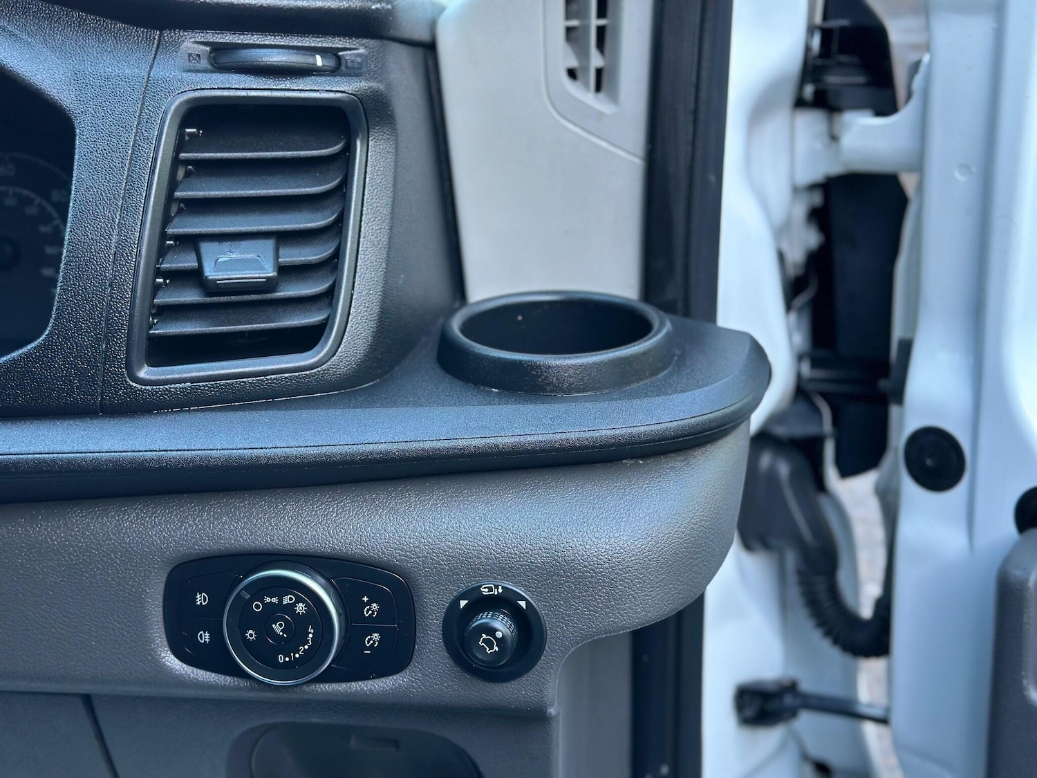 Used Ford Transit 2022 for sale - 76377922: Photo 15