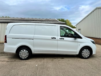 Used Mercedes-Benz Vito 2020 for sale - 79726229: Photo