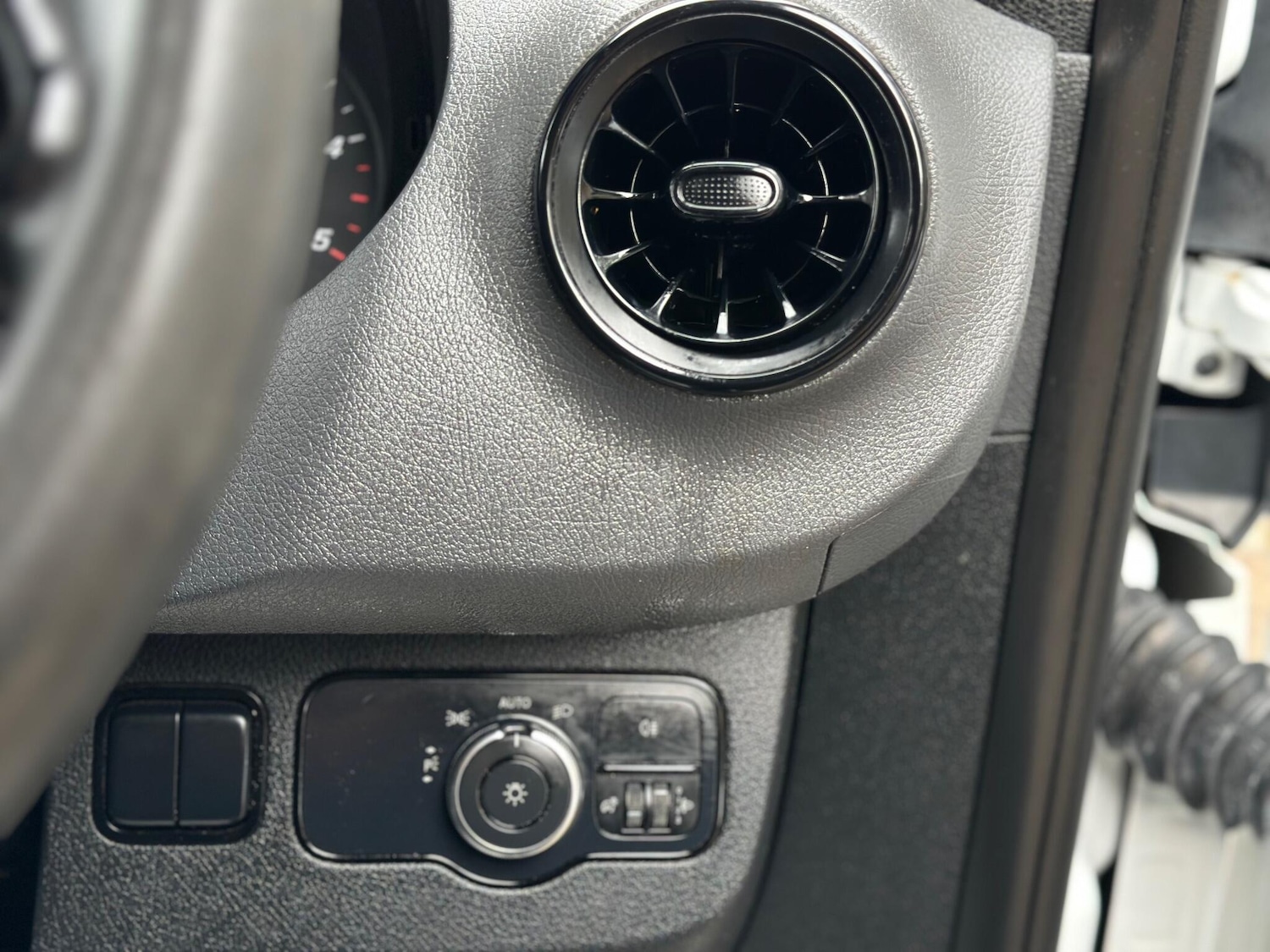 Used Mercedes-Benz Sprinter 2019 for sale - 76349694: Photo 17