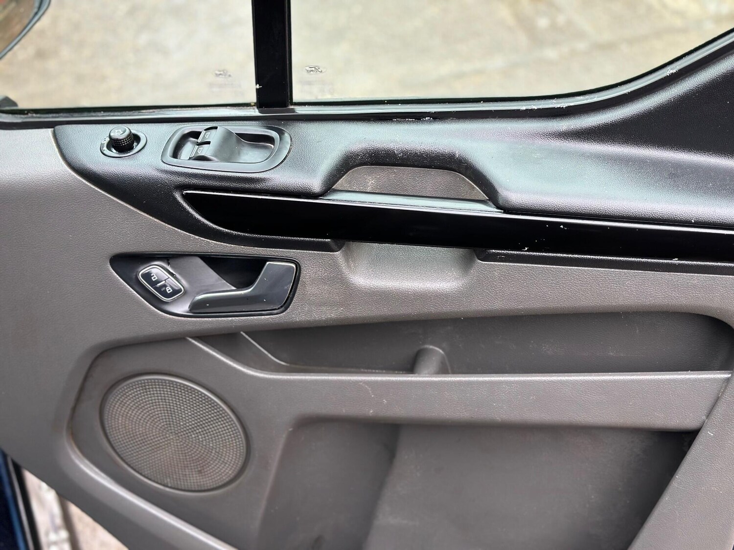 Used Ford Transit Custom 2018 for sale - 76965310: Photo 25