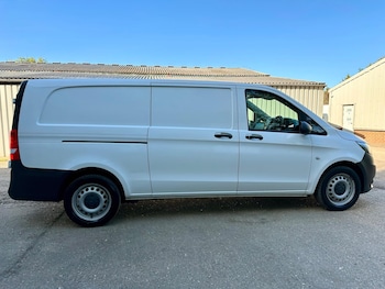 Used Mercedes-Benz Vito 2022 for sale - 78417433: Photo