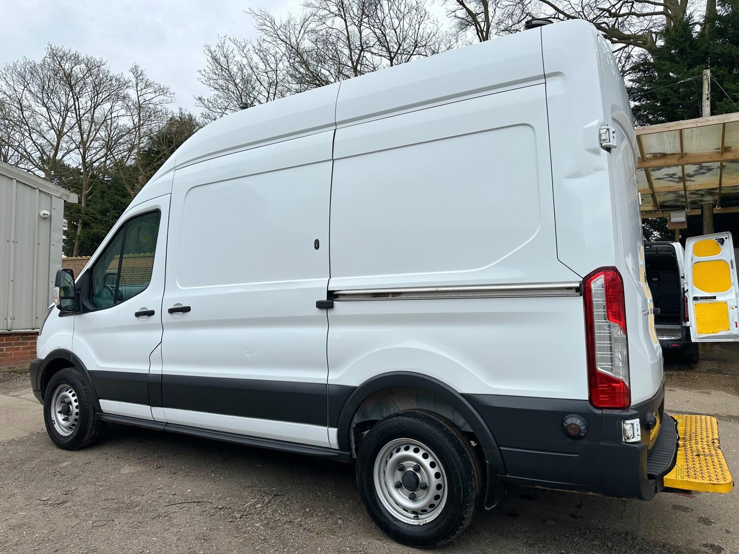 Used Ford Transit 2018 for sale - 78086335: Photo 8