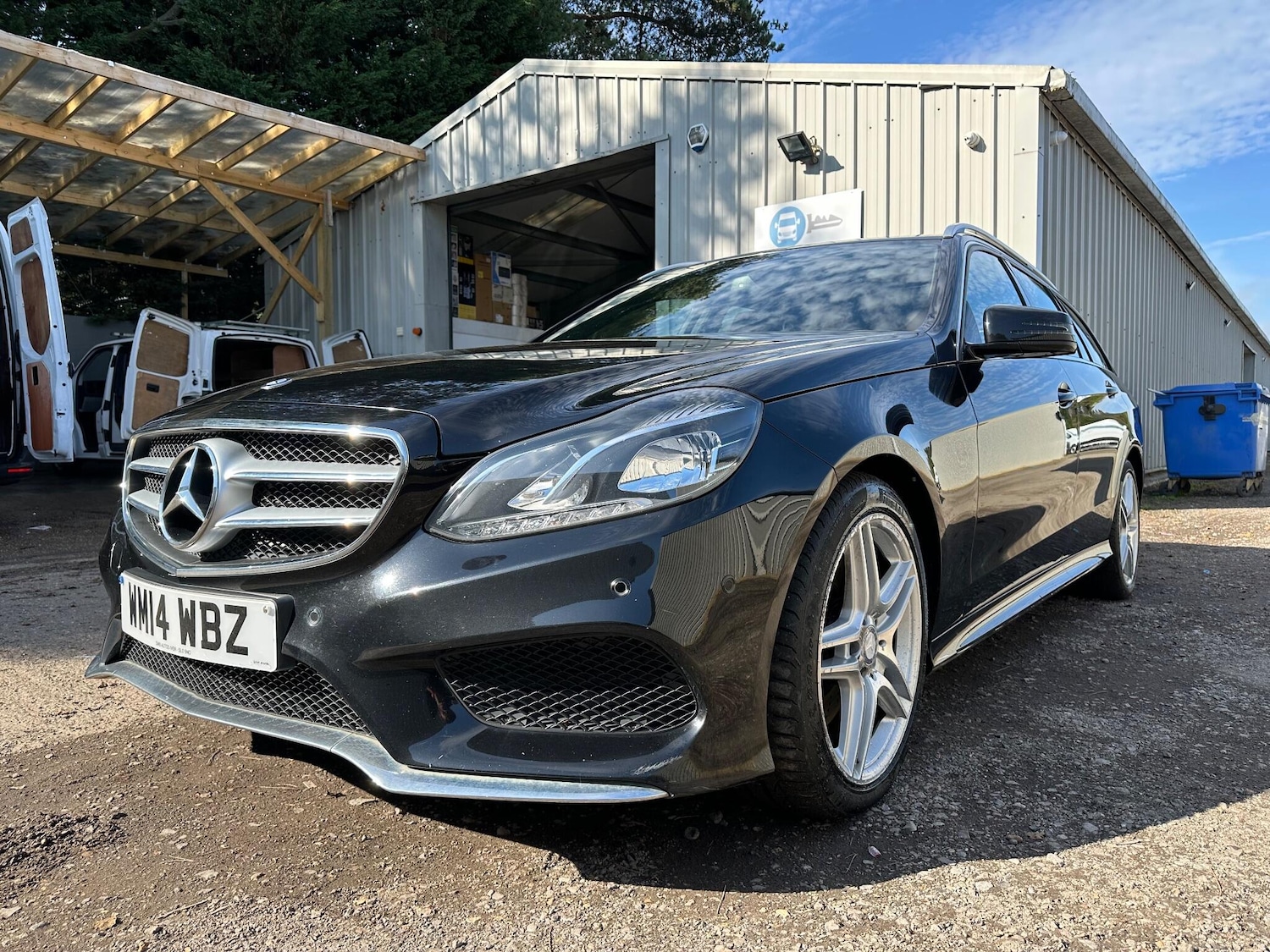 Used Mercedes-Benz E Class 2014 for sale - 76537922: Photo 13