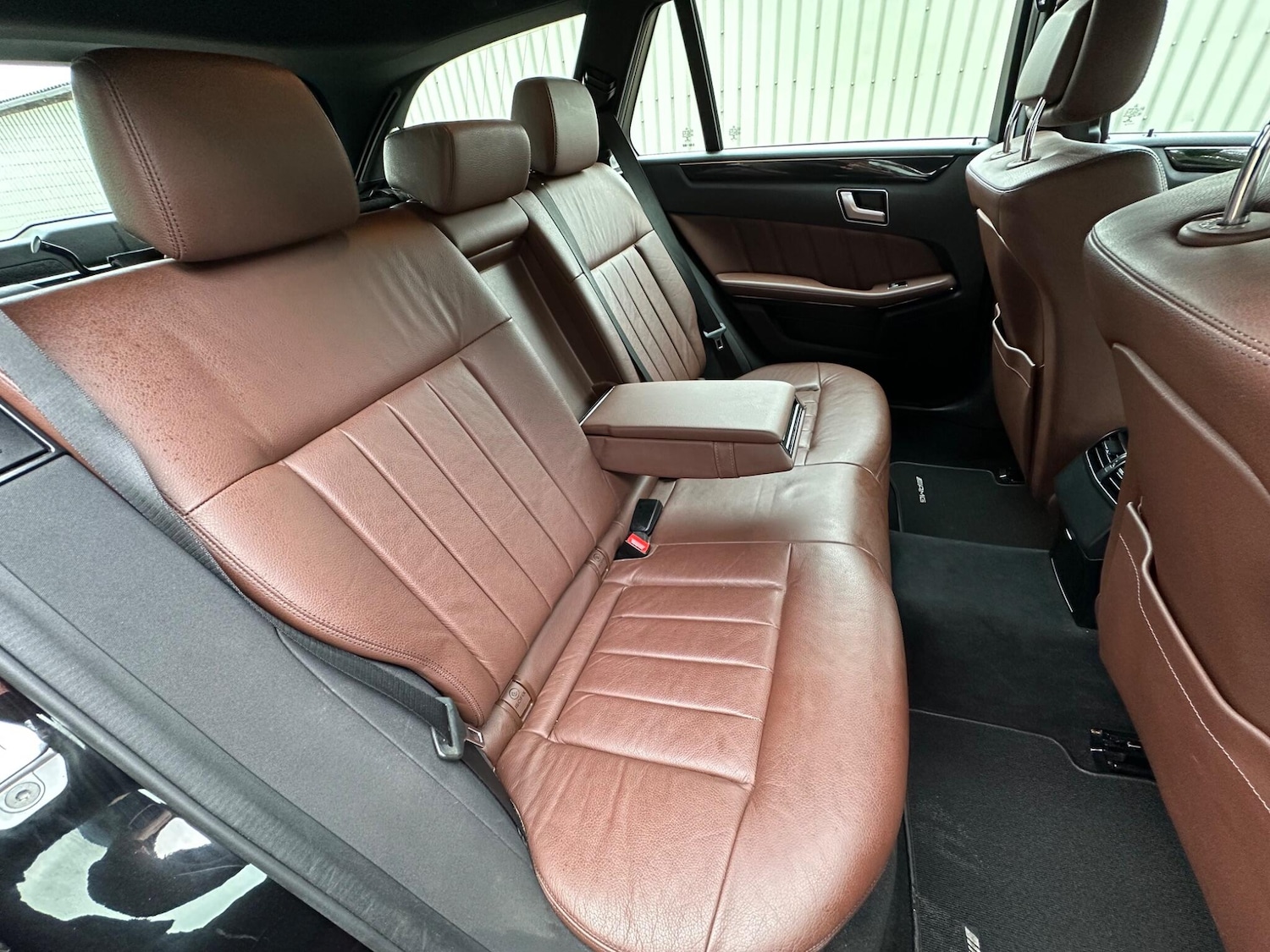 Used Mercedes-Benz E Class 2014 for sale - 76537922: Photo 23