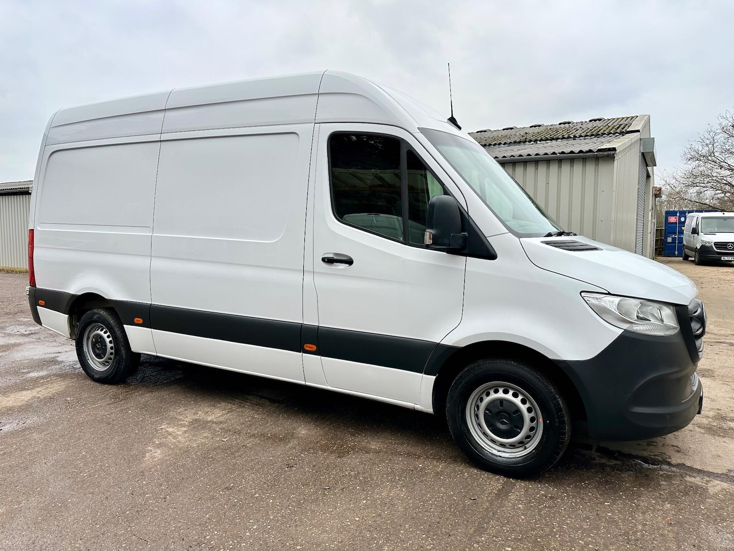 Used Mercedes-Benz Sprinter 2022 for sale - 77040879: Photo 2