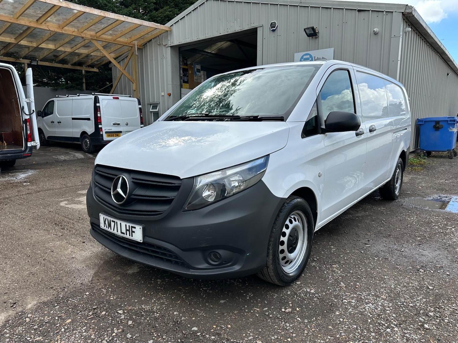 Vehicle 21