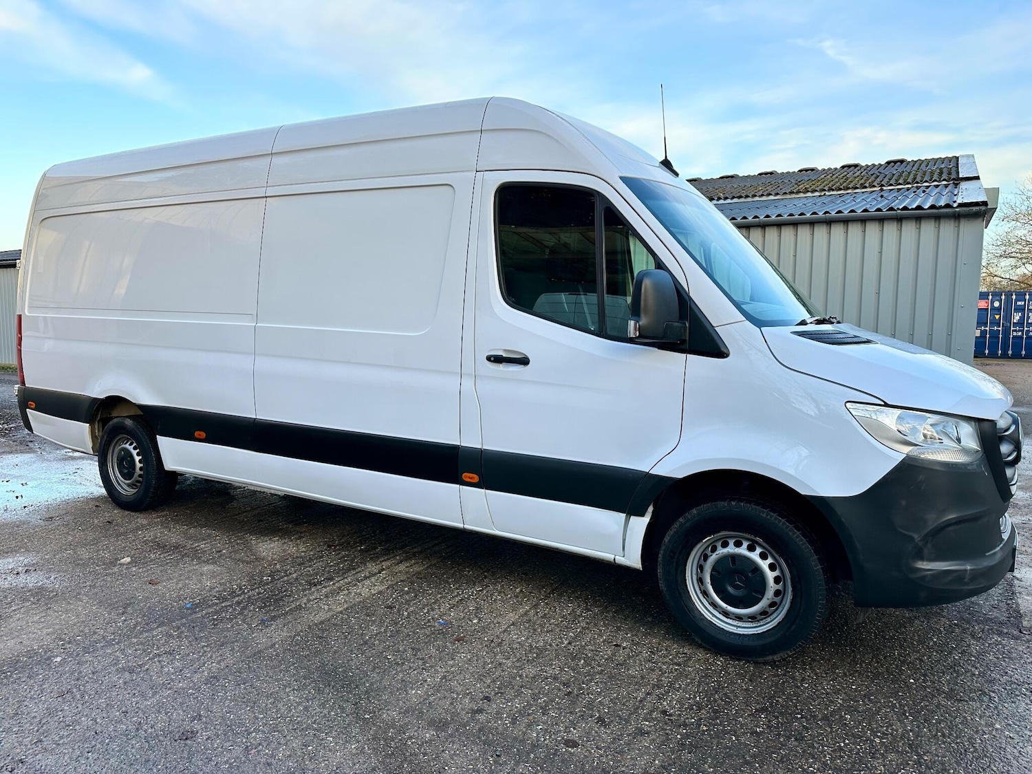 Used Mercedes-Benz Sprinter 2021 for sale - 76989968: Photo 2