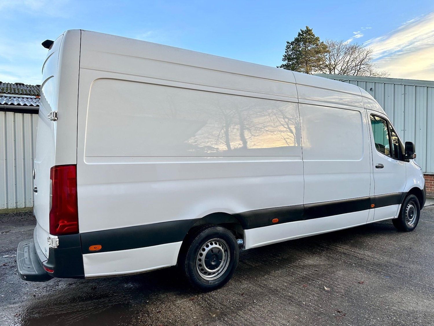 Used Mercedes-Benz Sprinter 2021 for sale - 76989968: Photo 4