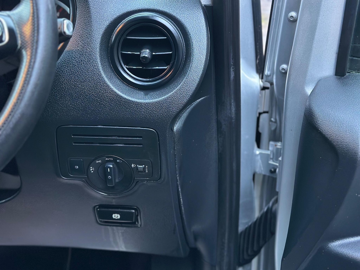 Used Mercedes-Benz Vito 2018 for sale - 76859328: Photo 15