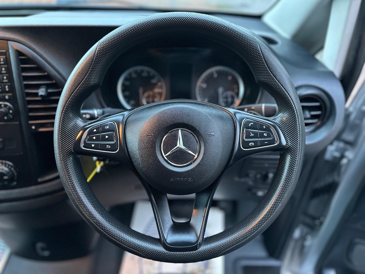 Used Mercedes-Benz Vito 2018 for sale - 76859328: Photo 23