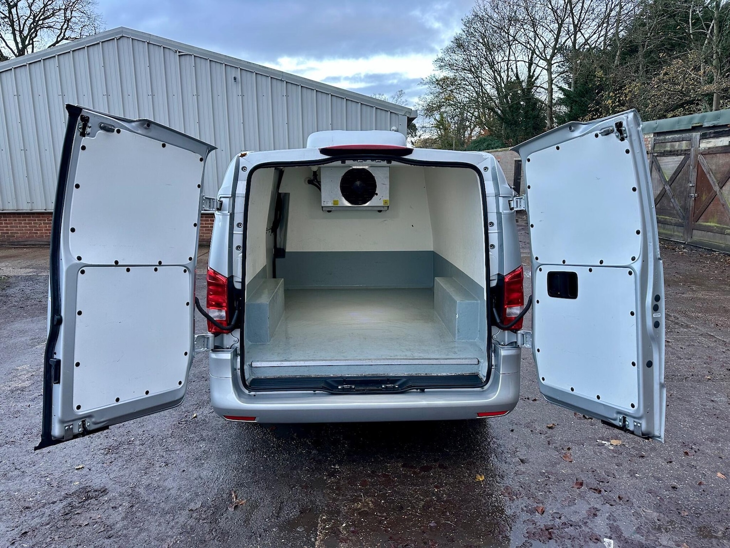 Used Mercedes-Benz Vito 2018 for sale - 76859328: Photo 25