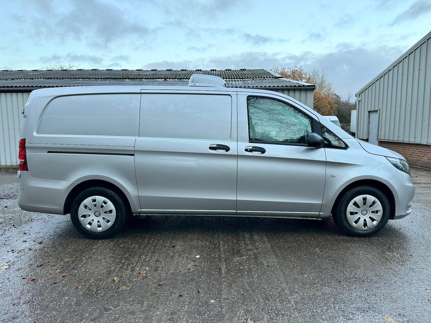 Used Mercedes-Benz Vito 2018 for sale - 76859328: Photo 3