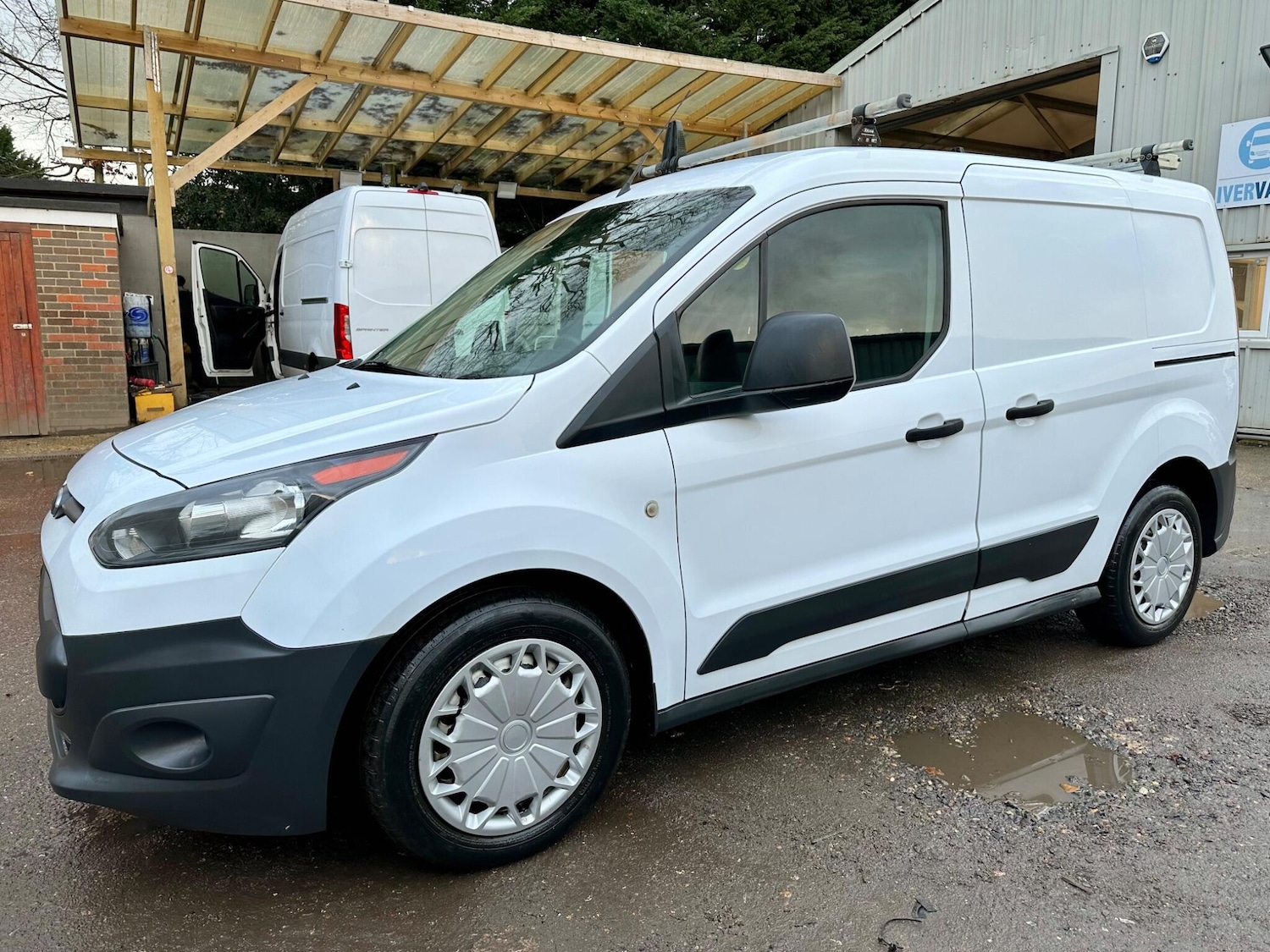 Used Ford Transit Connect 2017 for sale - 77625953: Photo 10