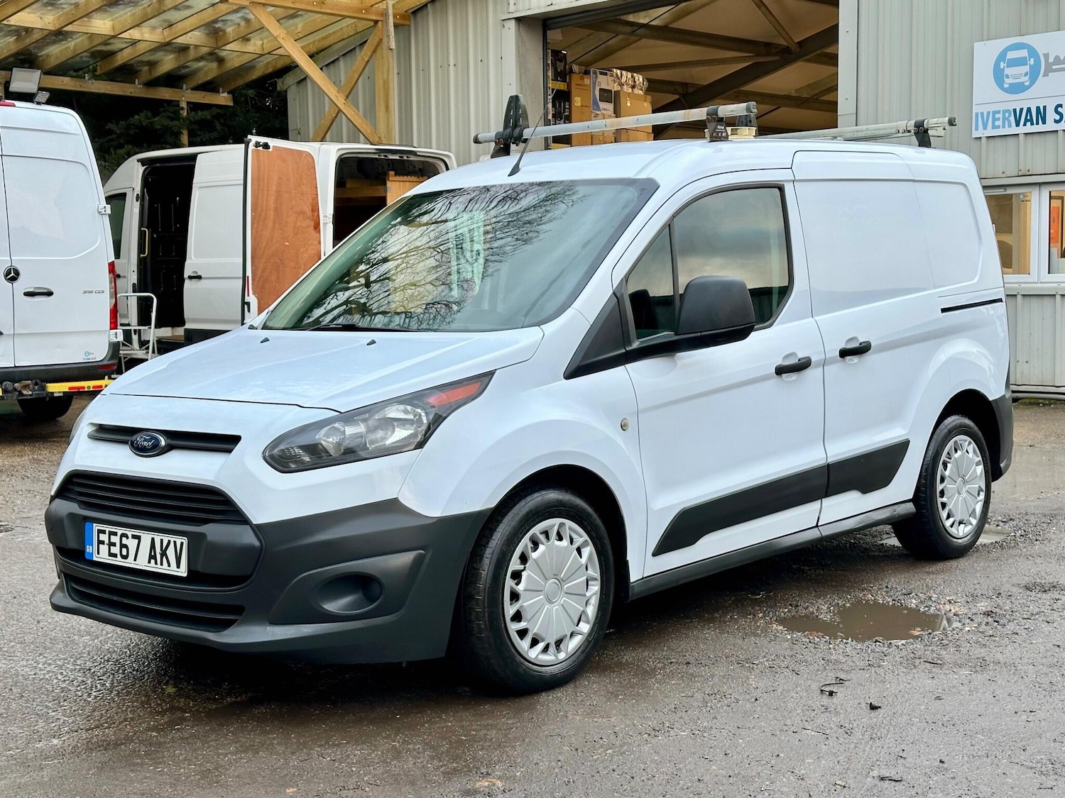 Used Ford Transit Connect 2017 for sale - 77625953: Photo 11