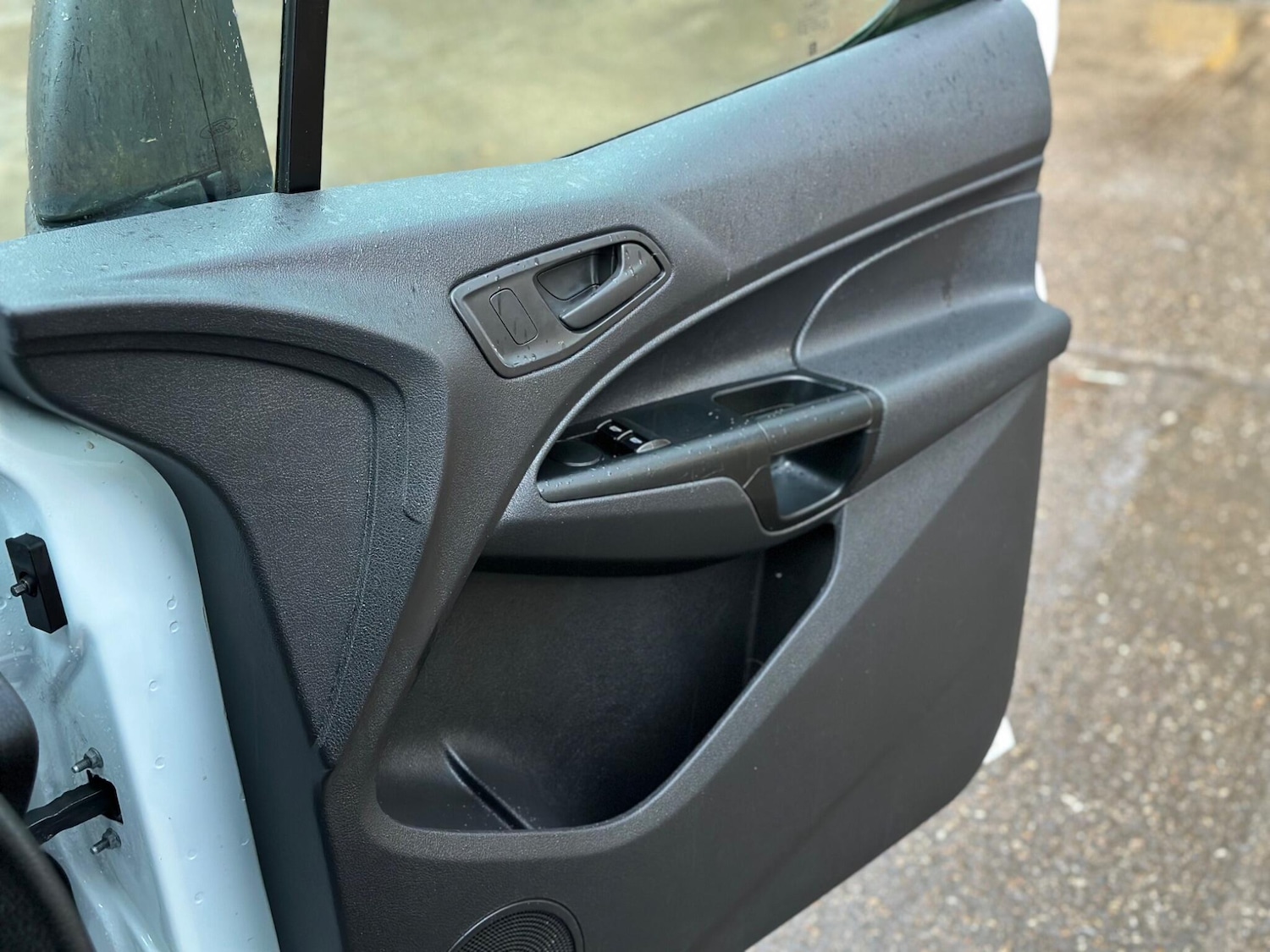 Used Ford Transit Connect 2017 for sale - 77625953: Photo 19