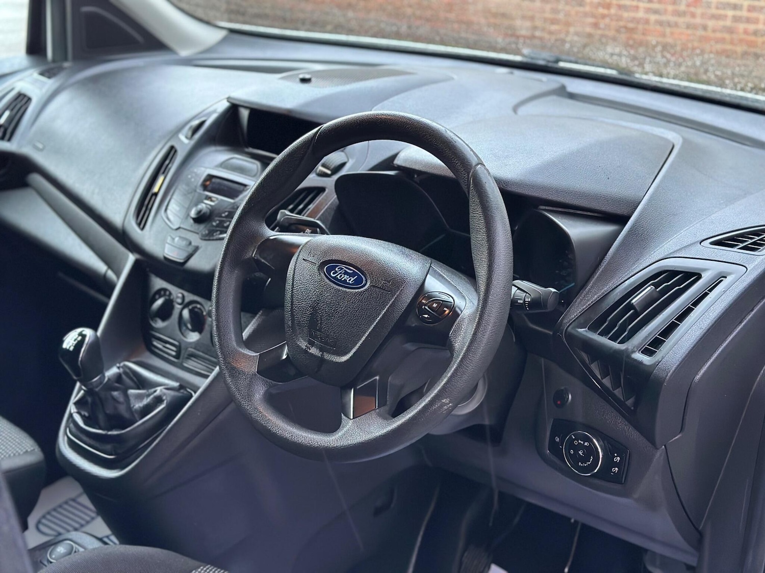 Used Ford Transit Connect 2017 for sale - 77625953: Photo 26