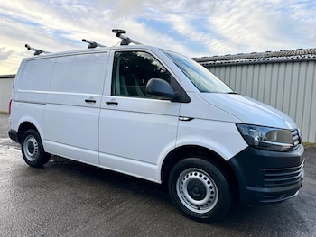 Used Volkswagen Transporter 2018 for sale - 77994418: Photo