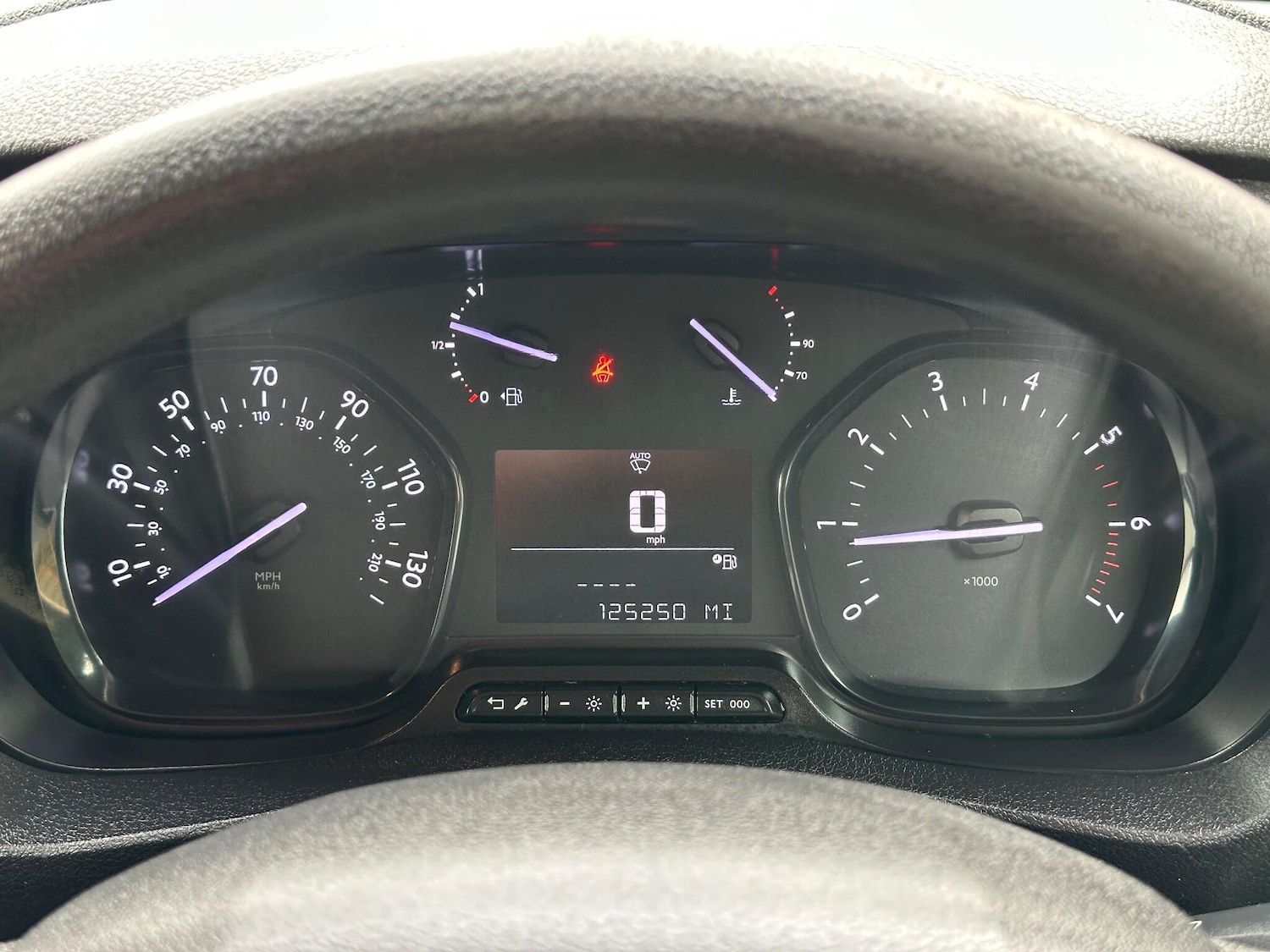 Used Peugeot Expert 2019 for sale - 76337162: Photo 14