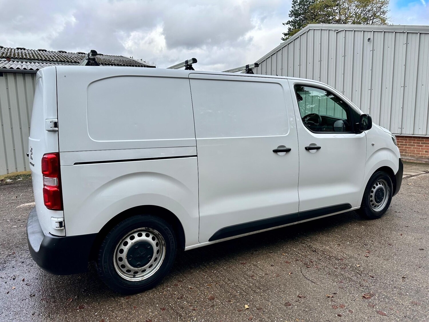 Used Peugeot Expert 2019 for sale - 76337162: Photo 4