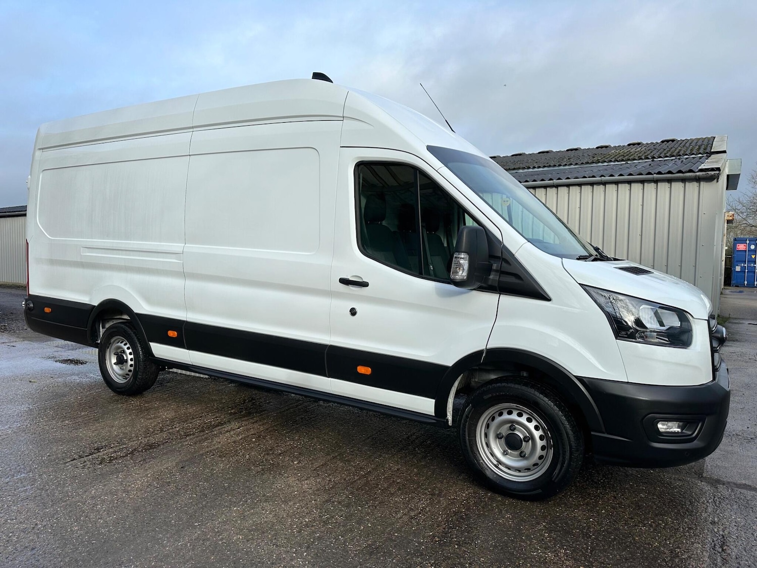 Used Ford Transit 2023 for sale - 77386576: Photo 2