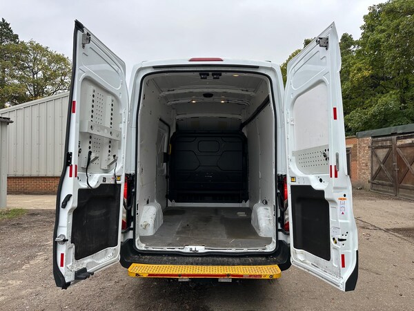 Used Ford Transit 2018 for sale - 76084825: Photo 24
