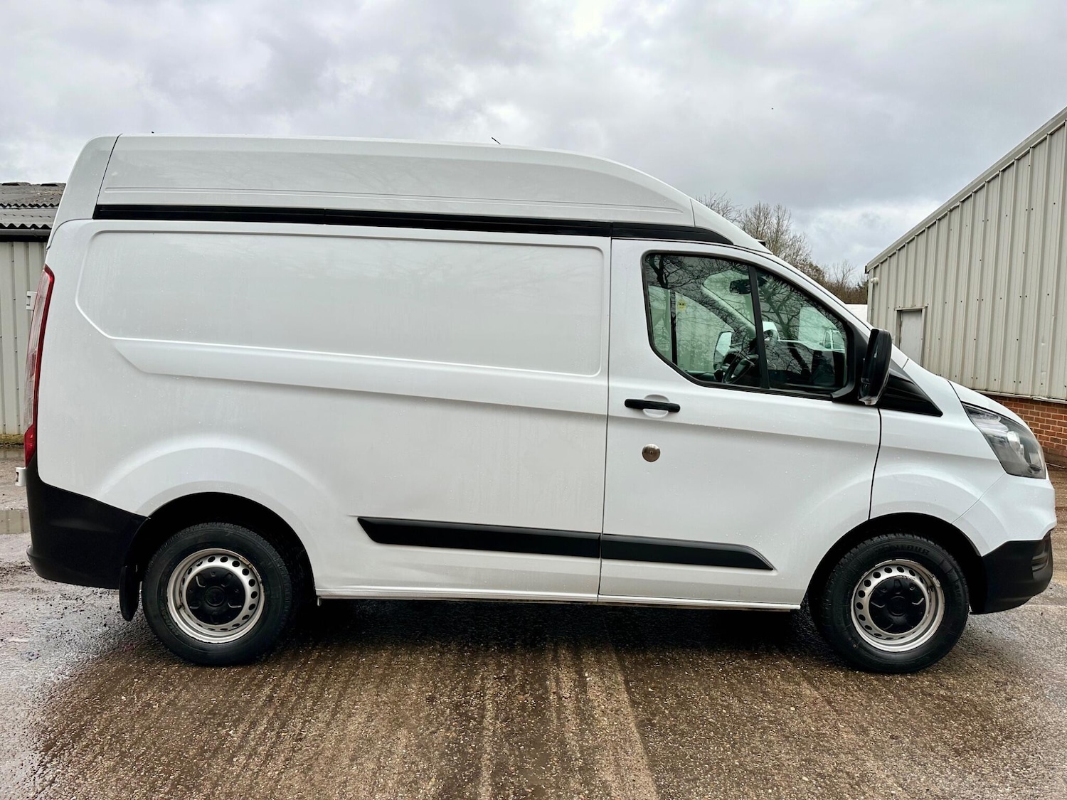Used Ford Transit Custom 2020 for sale - 77550322: Photo 3