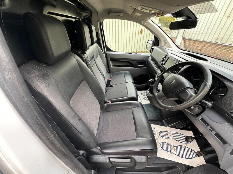 Used Peugeot Expert 2019 for sale - 76576575: Photo 15